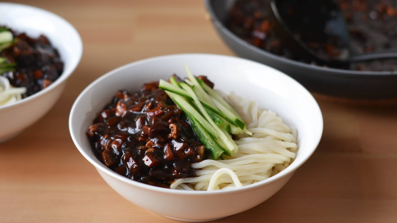 The Allure of Jajangmyeon: A Modern Culinary Staple